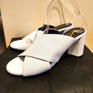 NEW Seychelles for Anthropologie "Embark" Wht Leather Heeled Sandals Sz.8.5 $125